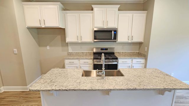 23 Wabash Way, Sumrall, MS 39482