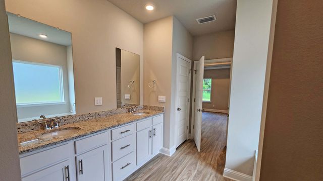 23 Wabash Way, Sumrall, MS 39482