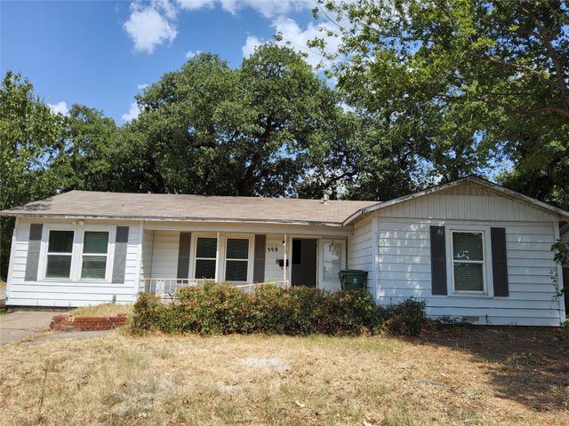 558 Harrison Lane, Hurst, TX 76053
