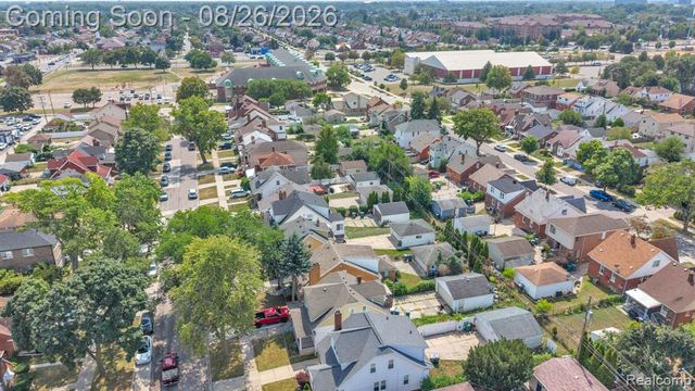 5937 Orchard Avenue, Dearborn, MI 48126