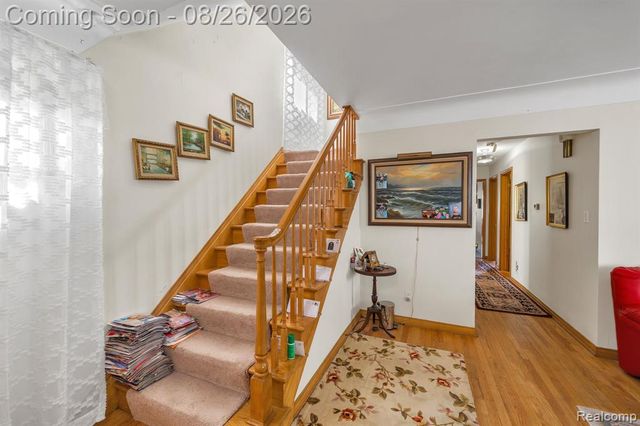5937 Orchard Avenue, Dearborn, MI 48126