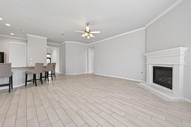 17 Road 6615, Dayton, TX 77535