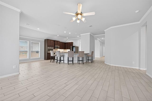 17 Road 6615, Dayton, TX 77535