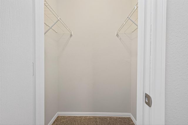 17 Road 6615, Dayton, TX 77535