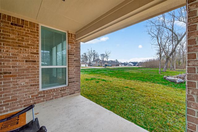 17 Road 6615, Dayton, TX 77535