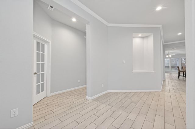 17 Road 6615, Dayton, TX 77535