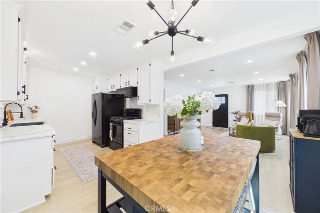 5501 Orange Avenue, Cypress, CA 90630
