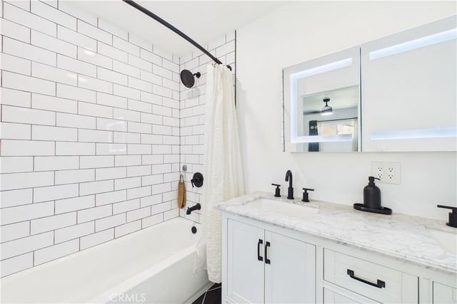 5501 Orange Avenue, Cypress, CA 90630