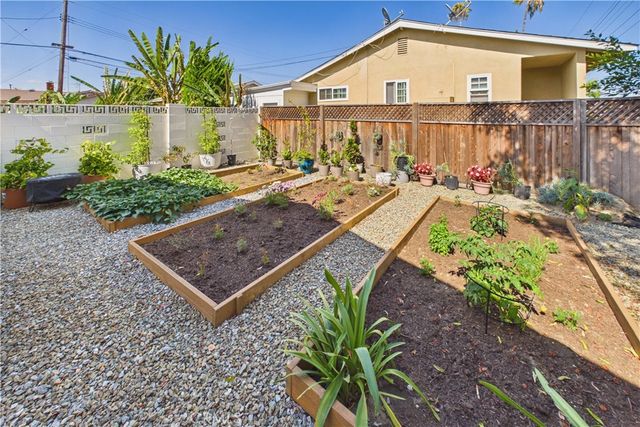 5501 Orange Avenue, Cypress, CA 90630