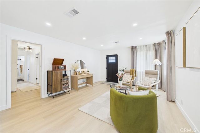 5501 Orange Avenue, Cypress, CA 90630