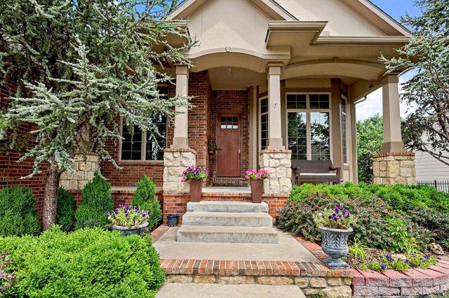 732 N Deerfield Cir, Andover, KS 67002