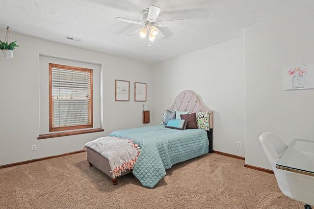 732 N Deerfield Cir, Andover, KS 67002