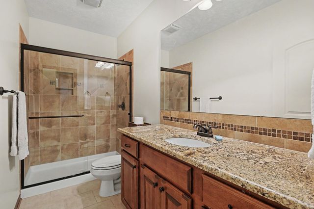 732 N Deerfield Cir, Andover, KS 67002