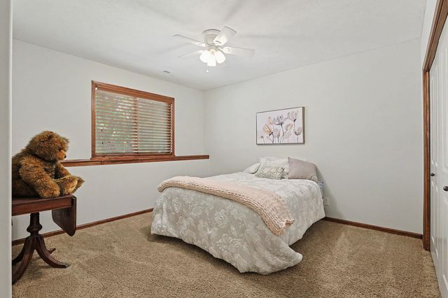 732 N Deerfield Cir, Andover, KS 67002