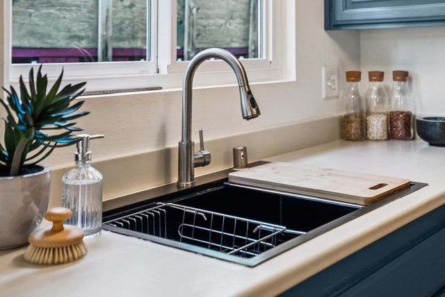 400 Harbor Light Rd, Alameda, CA 94501