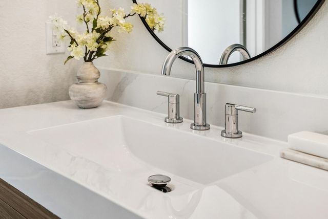 400 Harbor Light Rd, Alameda, CA 94501