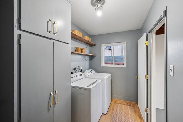 400 Harbor Light Rd, Alameda, CA 94501