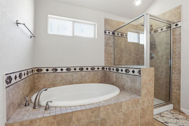 27943 Sonoma Ambre, Boerne, TX 78015