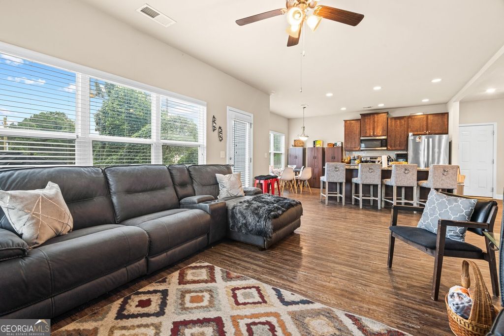 210 Jennah Walk, Union City, GA 30291 — photo 5