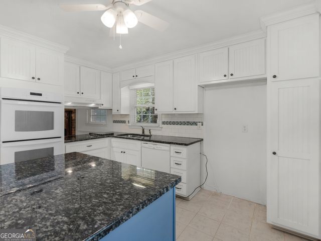 765 Swamp Creek Drive, Jonesboro, GA 30238