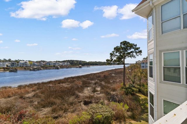 4560 Greenbriar Dr Unit 302, Little River, SC 29566