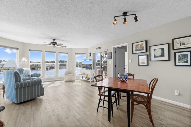 4560 Greenbriar Dr Unit 302, Little River, SC 29566