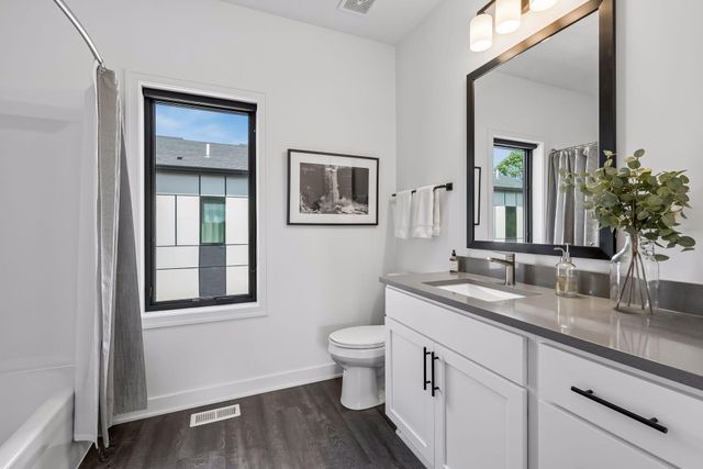 6459 16th Avenue S, Richfield, MN 55423