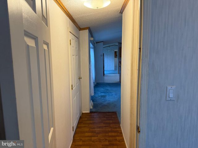 126 RIDGEWOOD MNR, Manheim, PA 17545