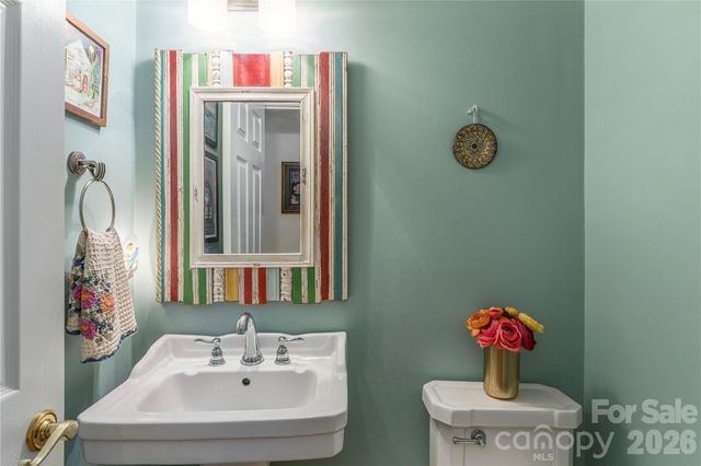 26 Moriah Lane, Asheville, NC 28803
