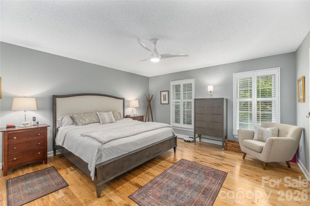26 Moriah Lane, Asheville, NC 28803