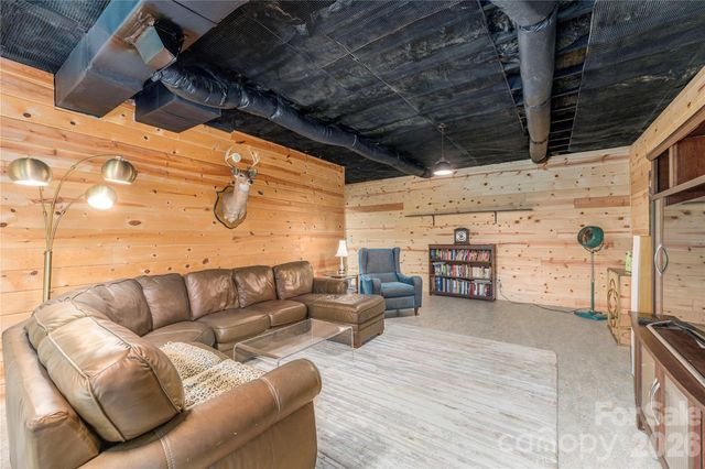 26 Moriah Lane, Asheville, NC 28803