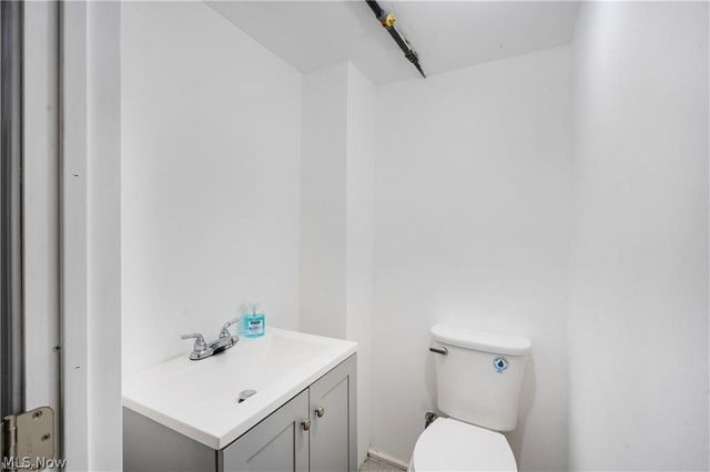 3131 Hudson Avenue, Youngstown, OH 44511