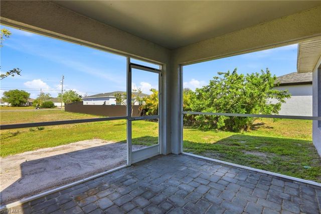 3600 NE 20th PL, Cape Coral, FL 33909