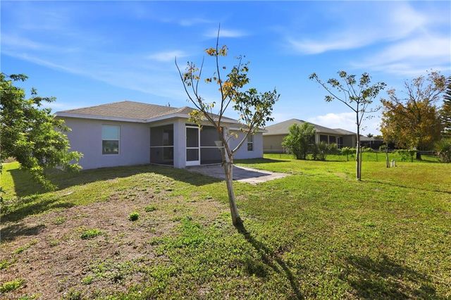 3600 NE 20th PL, Cape Coral, FL 33909