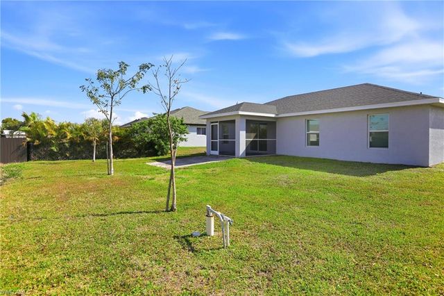 3600 NE 20th PL, Cape Coral, FL 33909