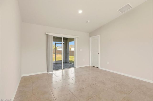 3600 NE 20th PL, Cape Coral, FL 33909