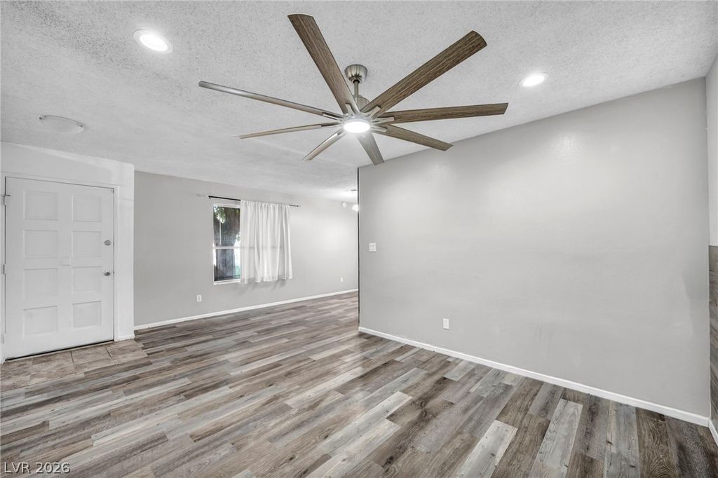 4607 Monterey Circle 1, Las Vegas, NV 89169 — photo 2