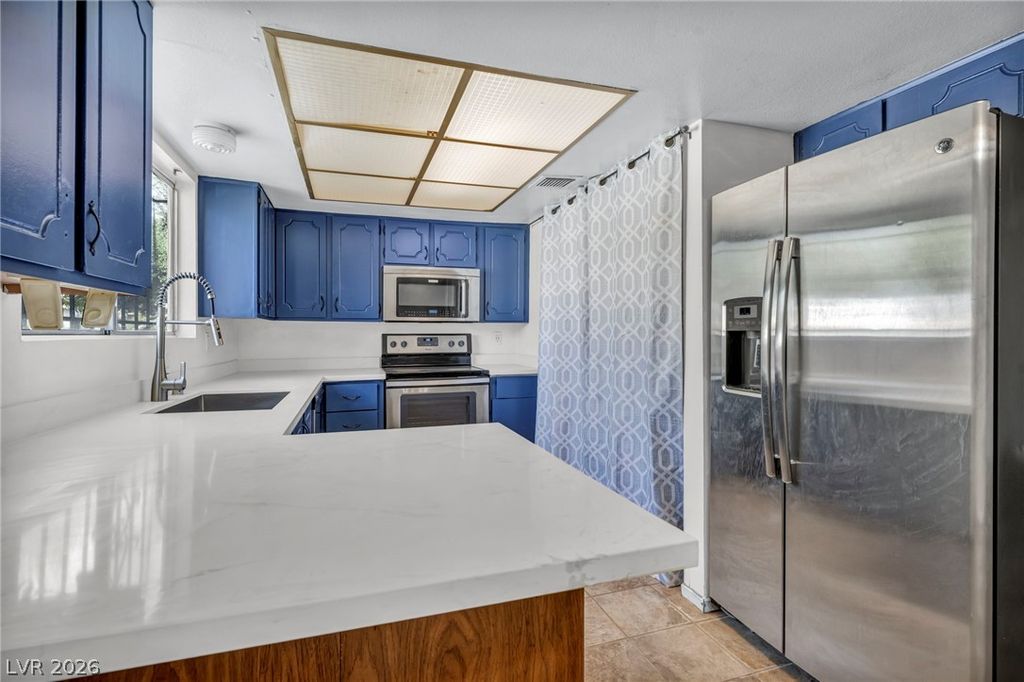 4607 Monterey Circle 1, Las Vegas, NV 89169 — photo 3