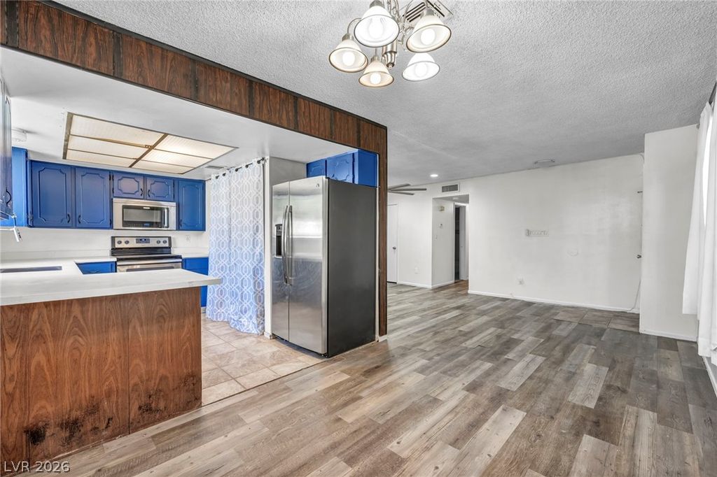 4607 Monterey Circle 1, Las Vegas, NV 89169 — photo 4
