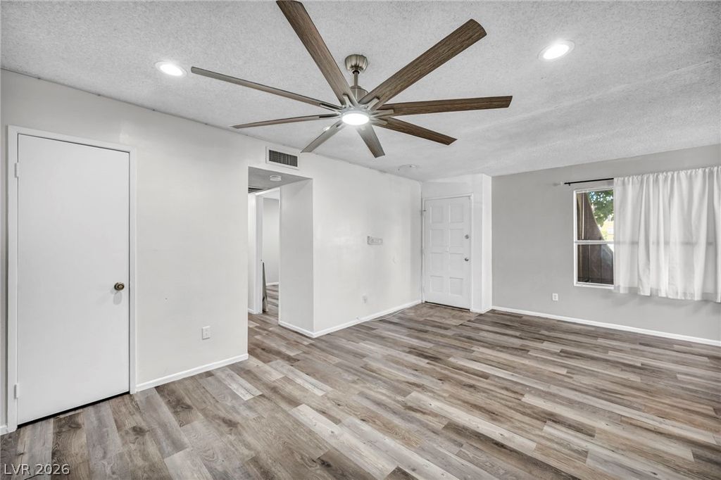 4607 Monterey Circle 1, Las Vegas, NV 89169 — photo 5