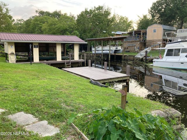 153 SPORTSMAN Road, Satsuma, FL 32189