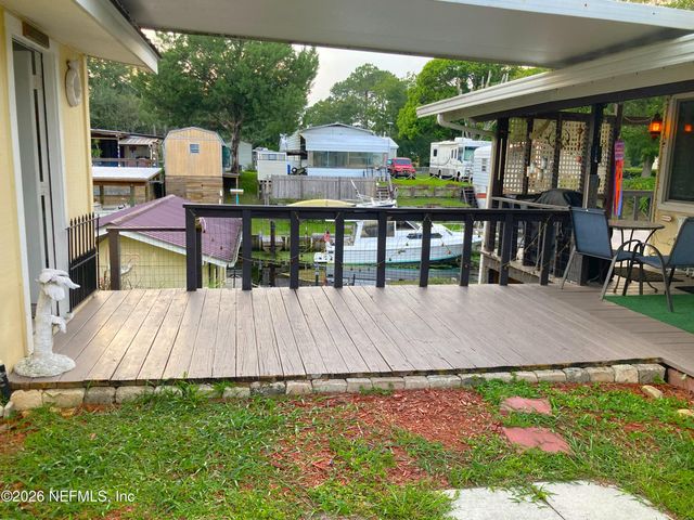 153 SPORTSMAN Road, Satsuma, FL 32189