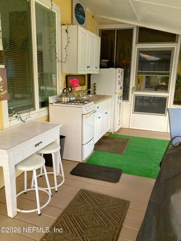 153 SPORTSMAN Road, Satsuma, FL 32189