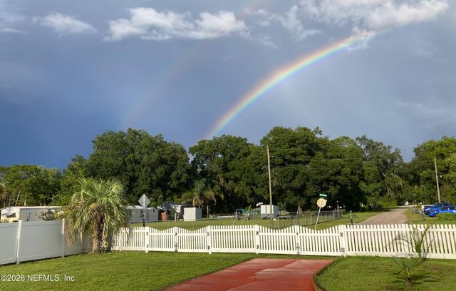 153 SPORTSMAN Road, Satsuma, FL 32189