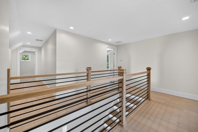 61 Applegate Road, Cranston, RI 02920