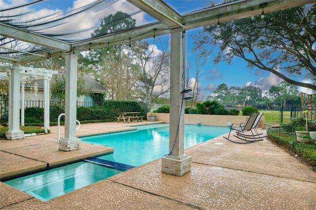 3114 Cypress Point Drive, Missouri City, TX 77459