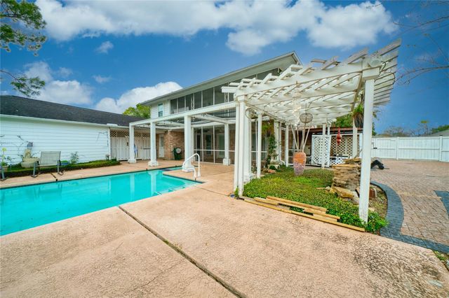 3114 Cypress Point Drive, Missouri City, TX 77459