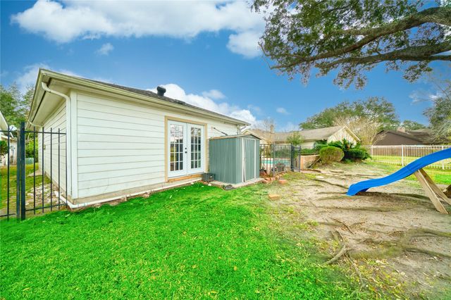 3114 Cypress Point Drive, Missouri City, TX 77459