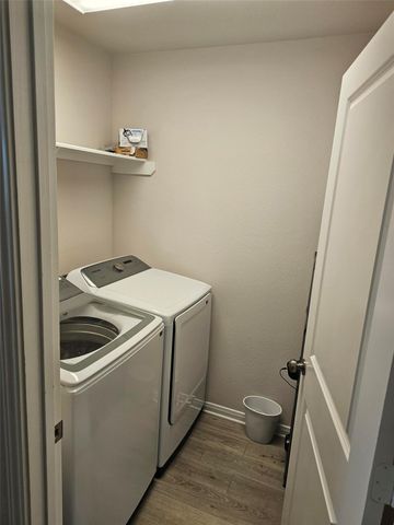 311 Shoreview Drive, Conroe, TX 77303