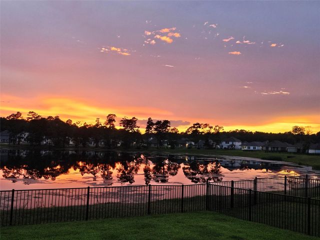311 Shoreview Drive, Conroe, TX 77303